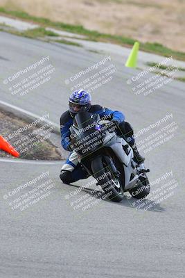 media/Mar-05-2023-TrackXperience (Sun) [[a95d40e56a]]/Group 2/session 2 turn 4/